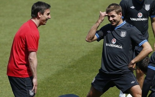 Gerrard sẽ mang băng thủ quân tuyển Anh tại EURO 2012.